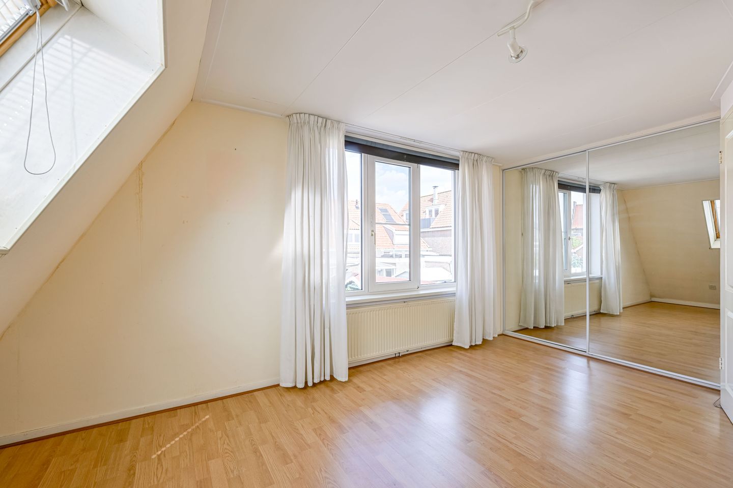 Foto 19 van Oostersteeg 24