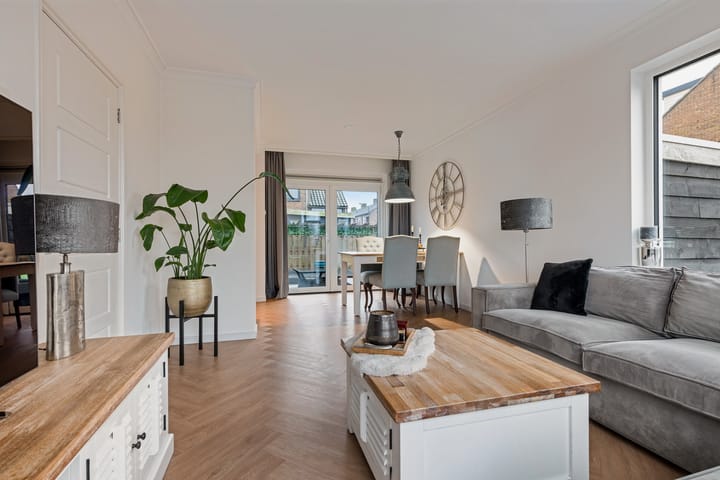 Photo 8 of Azalealaan 95