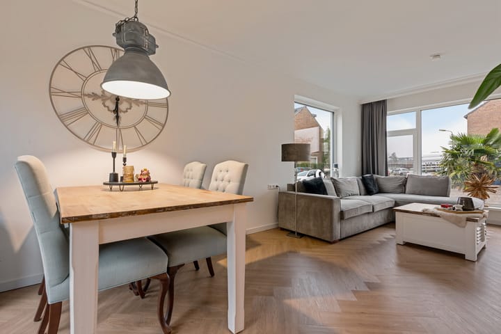 Photo 10 of Azalealaan 95