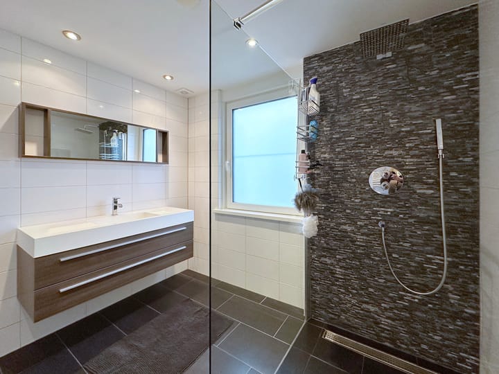 Photo 15 of Azalealaan 95