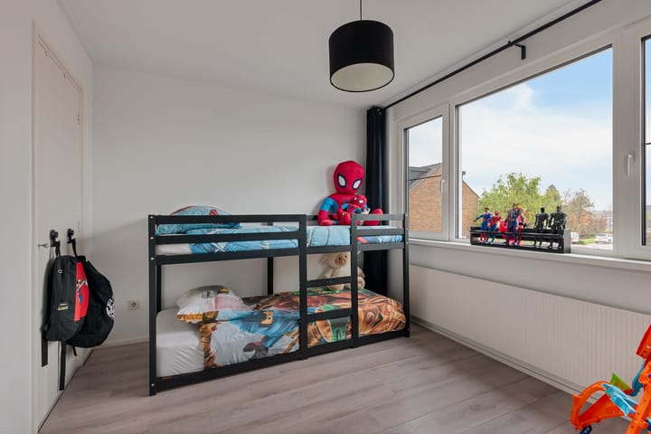 Photo 18 of Azalealaan 95