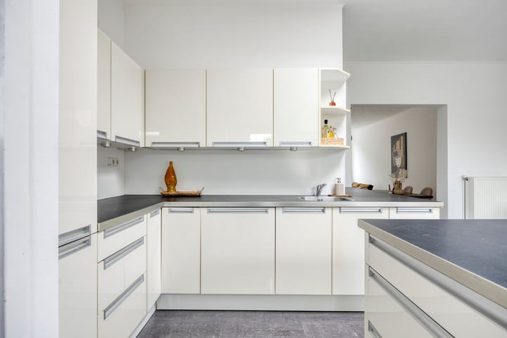 Photo 16 of de Vriesstraat 6