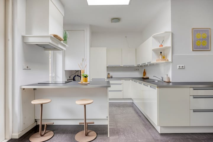 Photo 17 of de Vriesstraat 6