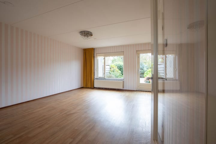 Photo 7 of Hoofdenburg 129