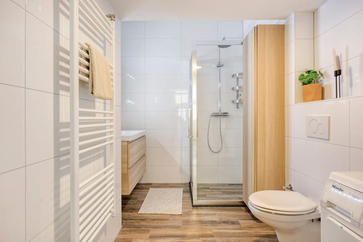 Photo 21 of de Vriesstraat 6