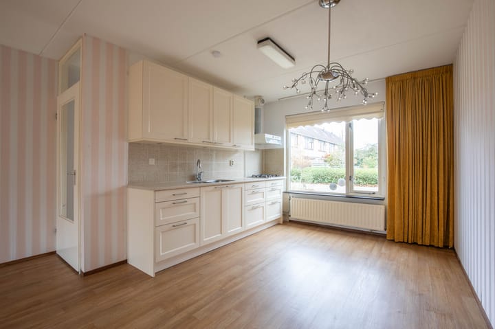 Photo 11 of Hoofdenburg 129