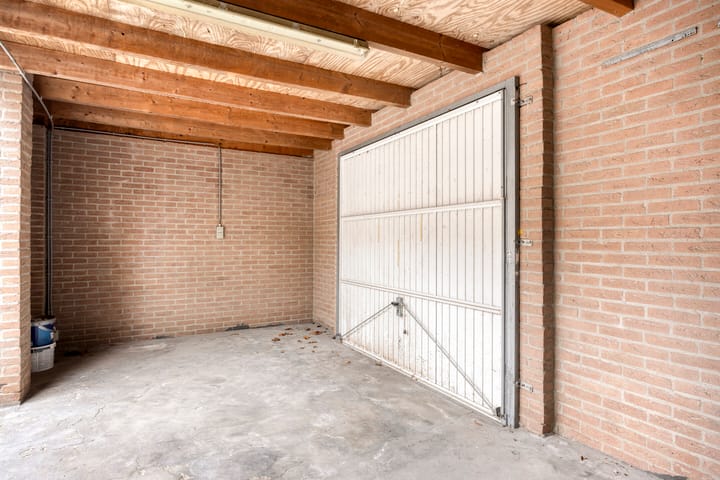 Photo 35 of de Vriesstraat 6