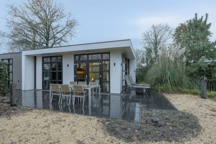 Foto 2 van Loverensestraat 11-RD8