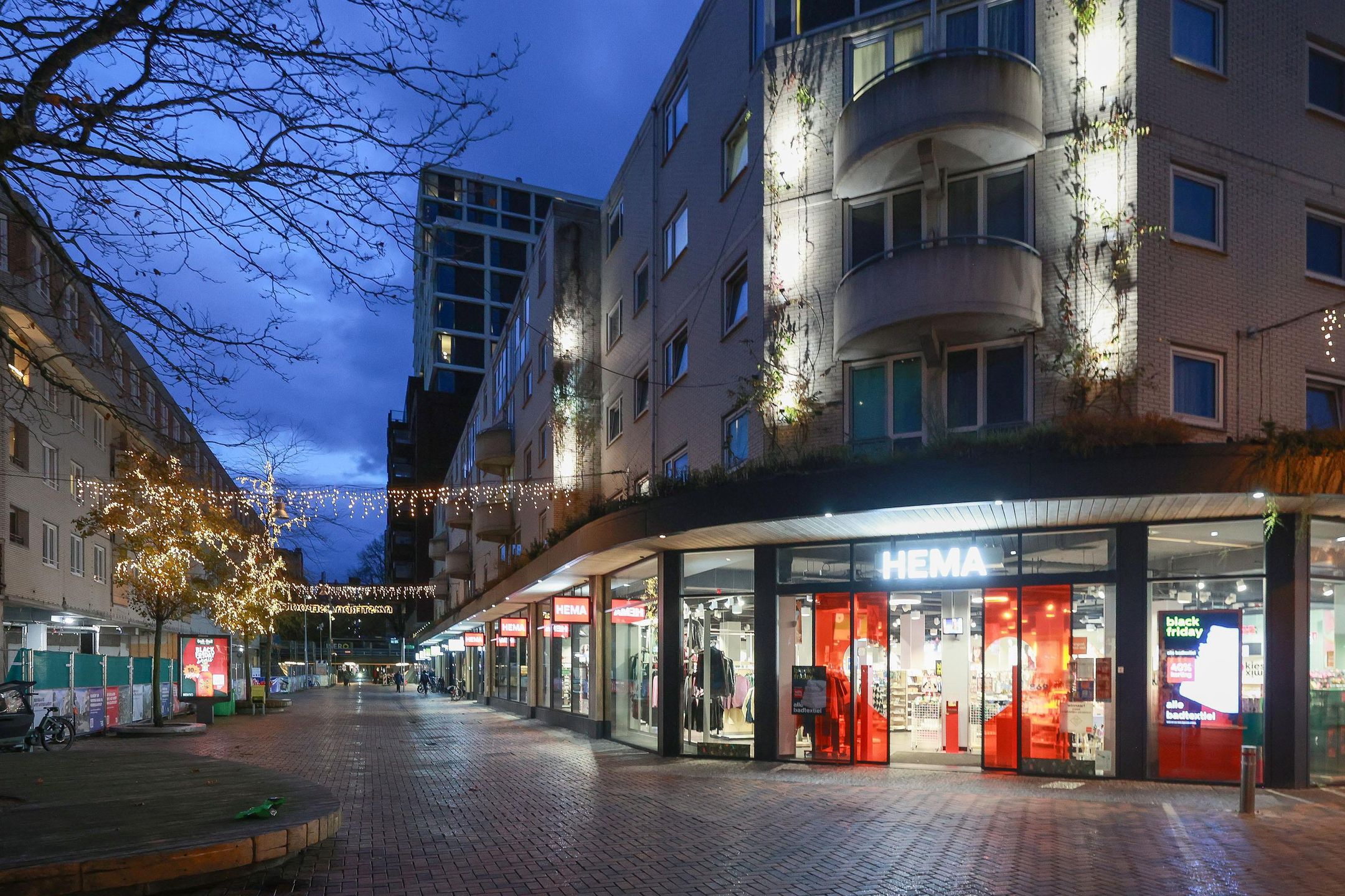 Foto 21 van Bijlmerplein 858-H11