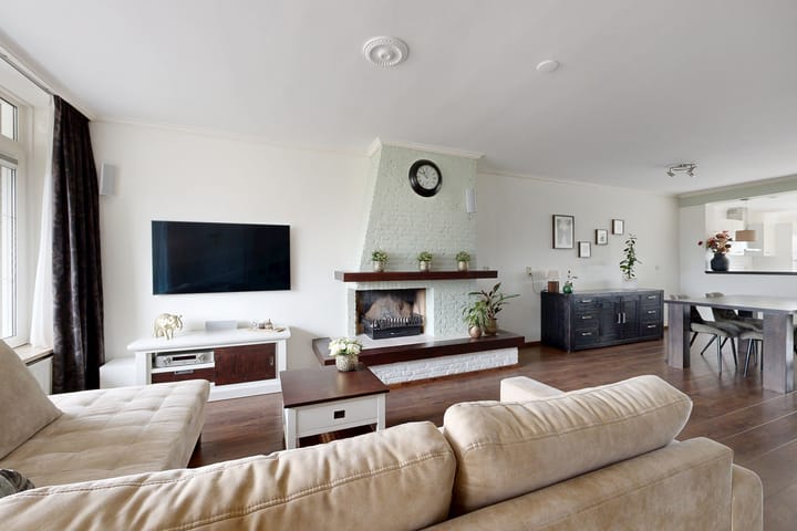 Photo 10 of Oliemolenstraat 38