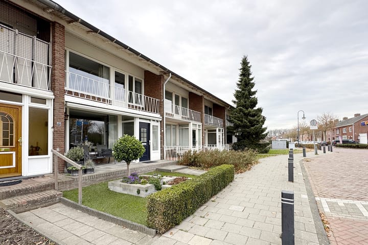 Photo 76 of Oliemolenstraat 38