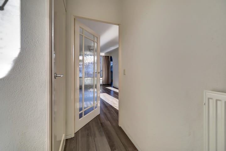 Photo 11 of Burgemeester Teijssenlaan 25