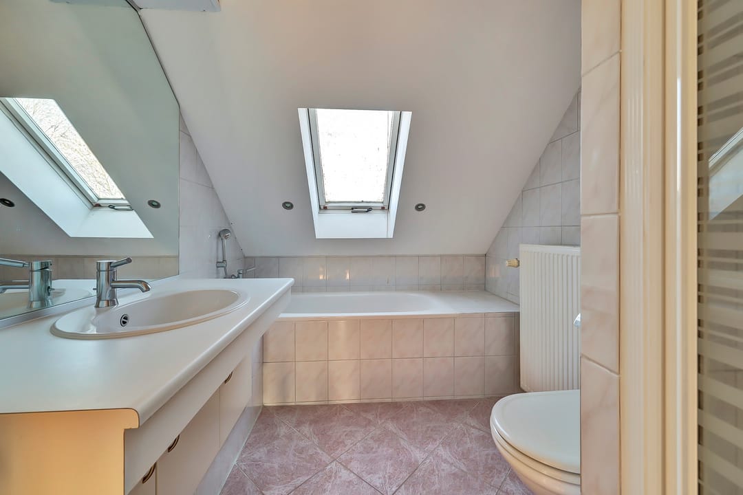 Photo 17 of Burgemeester Teijssenlaan 25