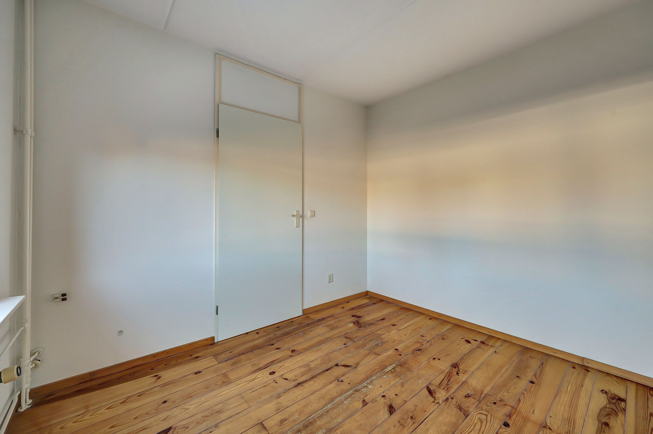 Photo 21 of Burgemeester Teijssenlaan 25