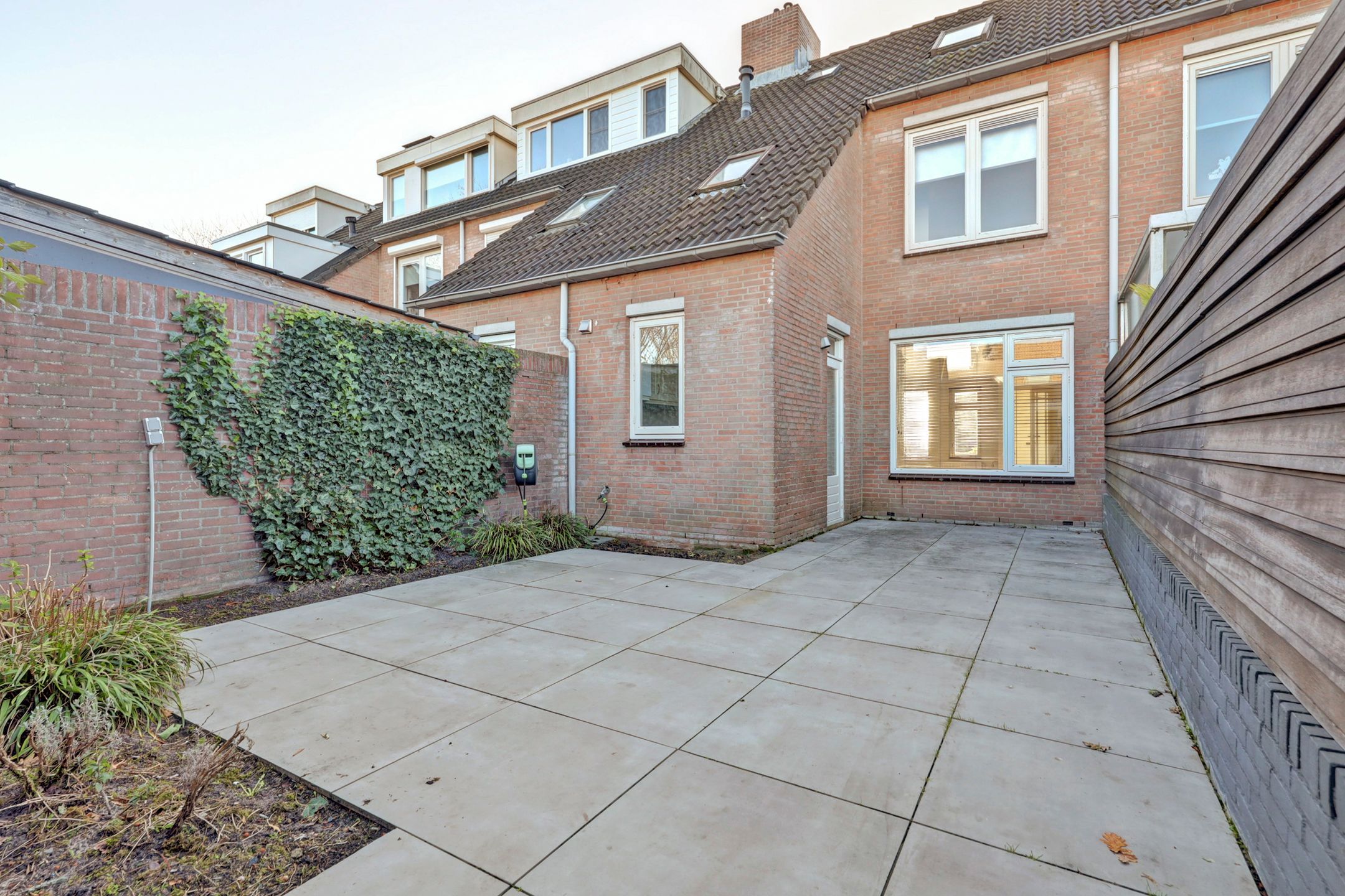 Photo 30 of Burgemeester Teijssenlaan 25