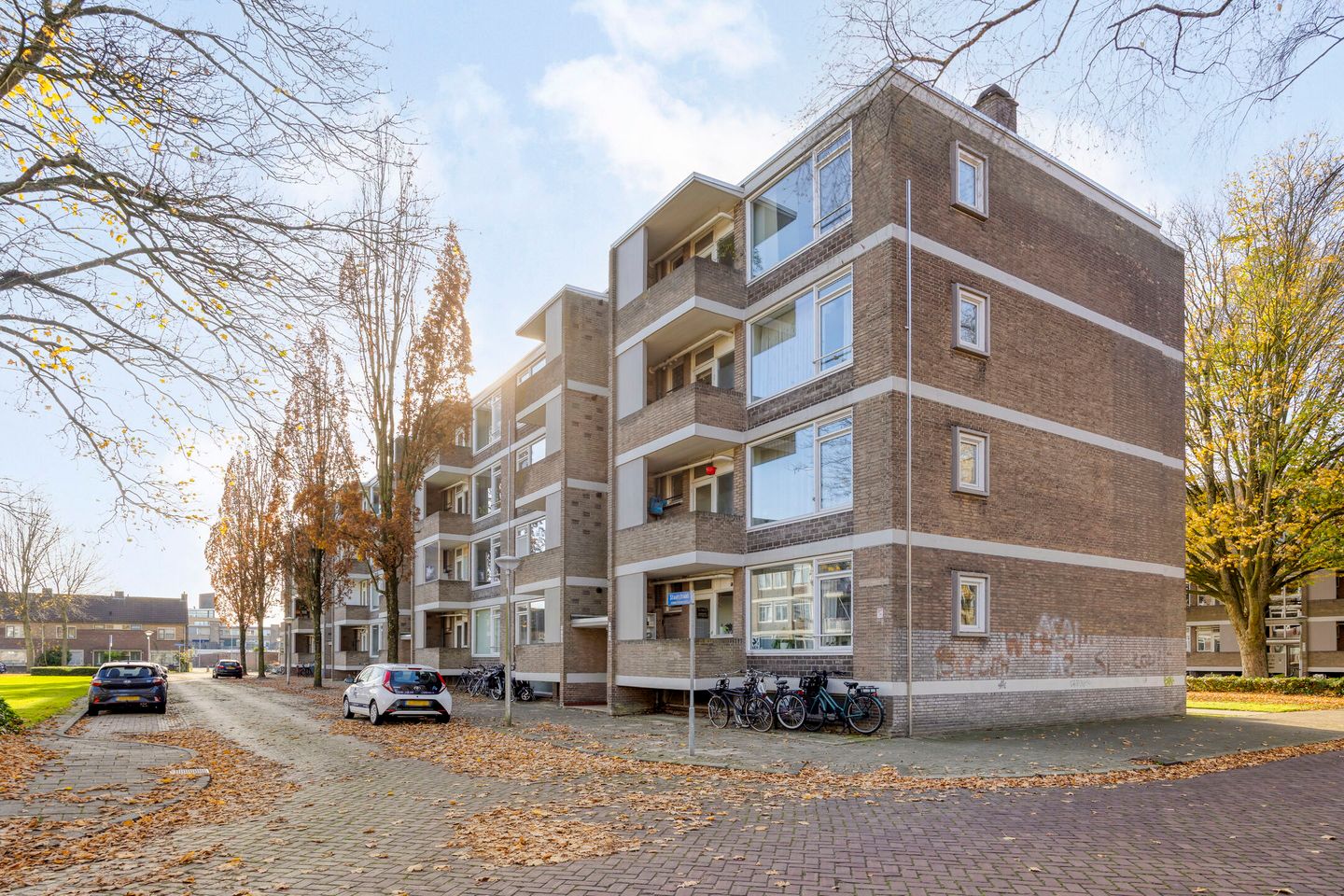 Photo 1 of Staalstraat 57