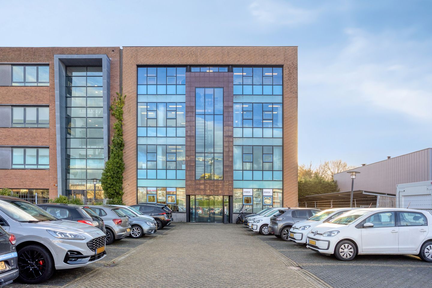 View photo 4 of Gorslaan 47