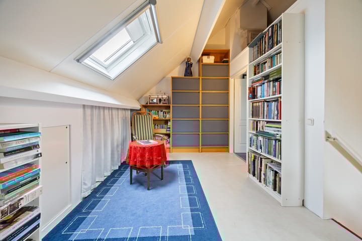 Photo 41 of De Laren 15