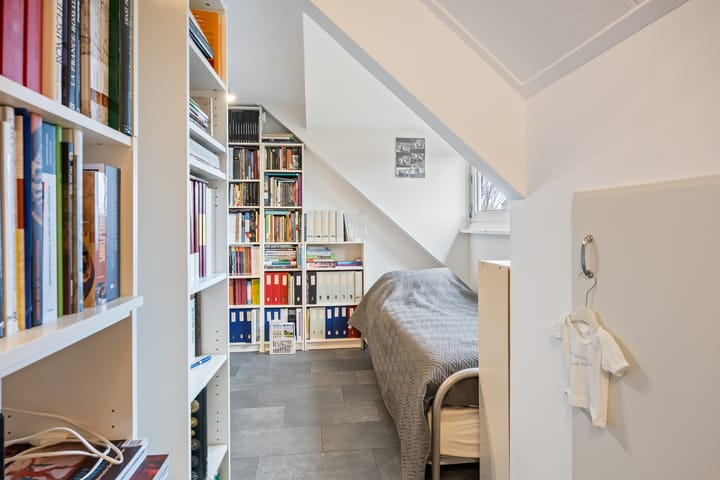 Photo 48 of De Laren 15