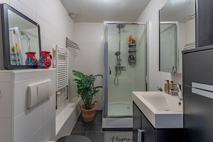 Photo 10 of Dokter Stavermanstraat 43-B