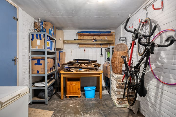 Photo 17 of Dokter Stavermanstraat 43-B