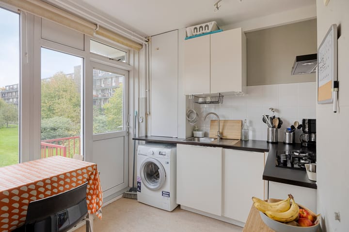 Photo 2 of Smaragdplein 53