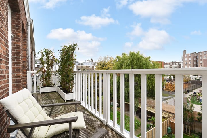 Photo 24 of Hugo de Grootstraat 9-A