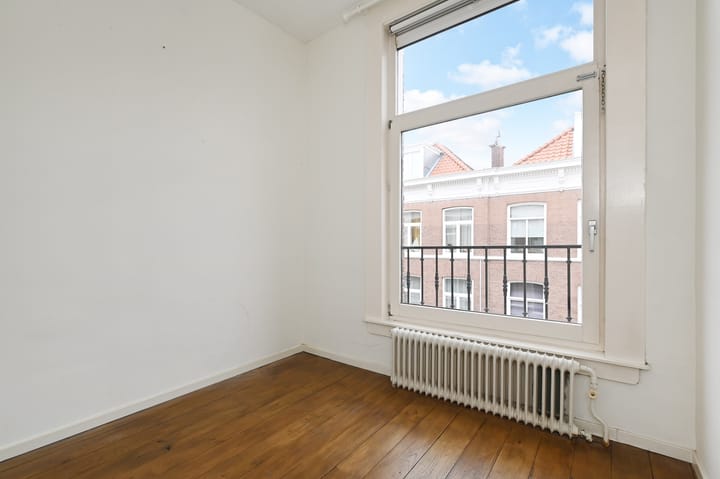 Photo 25 of Hugo de Grootstraat 9-A