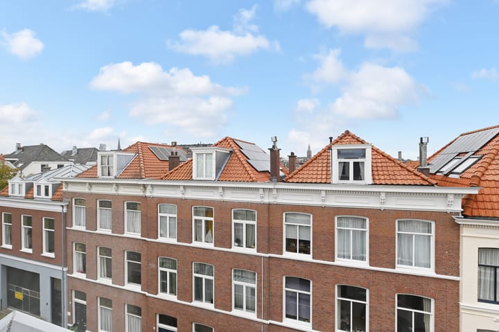 Photo 48 of Hugo de Grootstraat 9-A