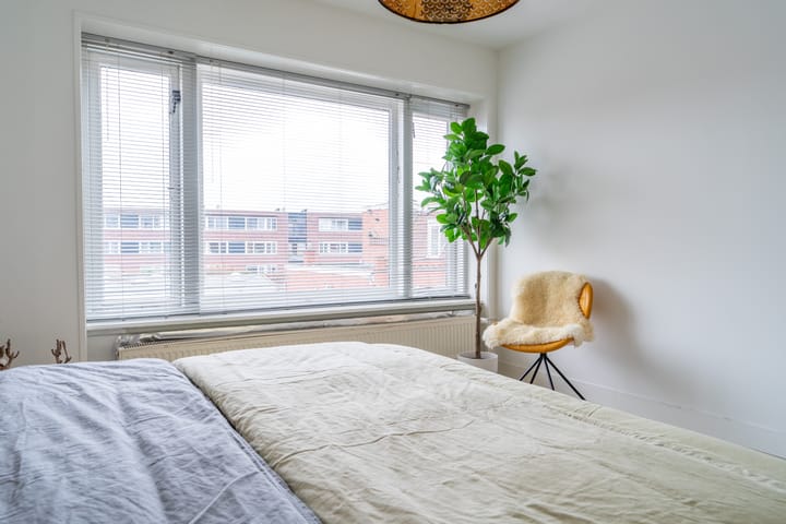 Photo 25 of Helper Oostsingel 26