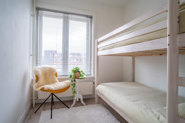 Photo 28 of Helper Oostsingel 26