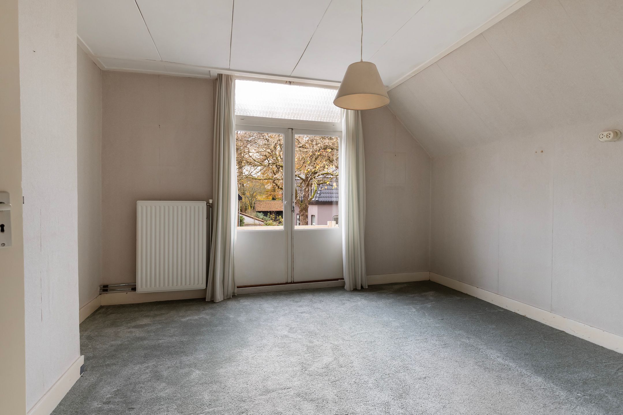 Photo 21 of Koningin Hortenselaan 16