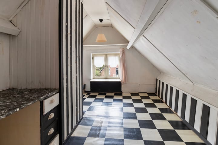 Photo 26 of Koningin Hortenselaan 16