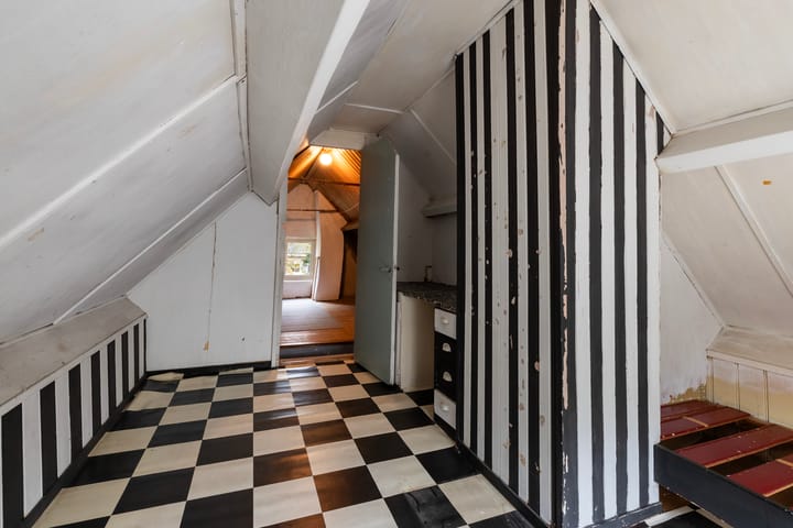 Photo 27 of Koningin Hortenselaan 16