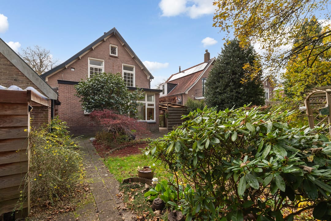 Photo 32 of Koningin Hortenselaan 16