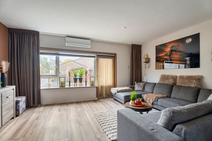 Photo 9 of Rietgorsmeen 18