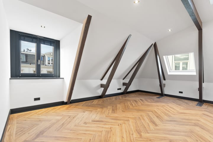 Photo 5 of Tweede Hugo de Grootstraat 18-3