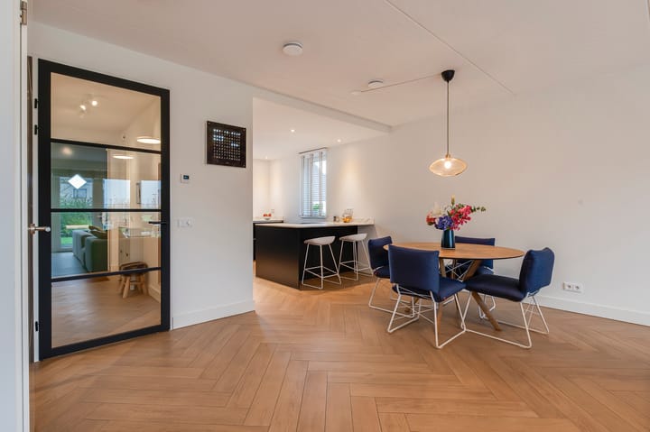 Photo 10 of Arsenaal 35