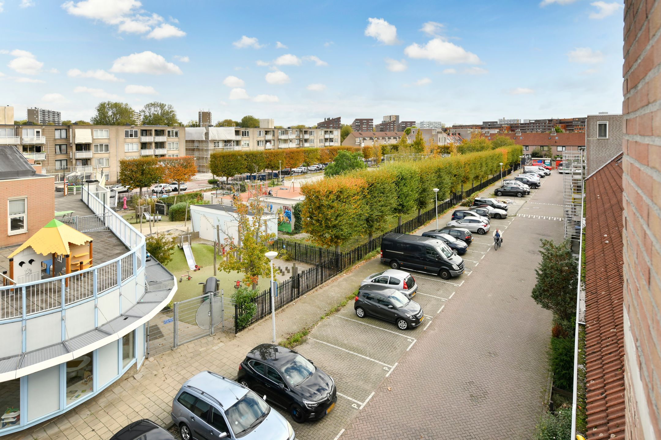 Foto 15 van Eduard Hellendoornstraat 2