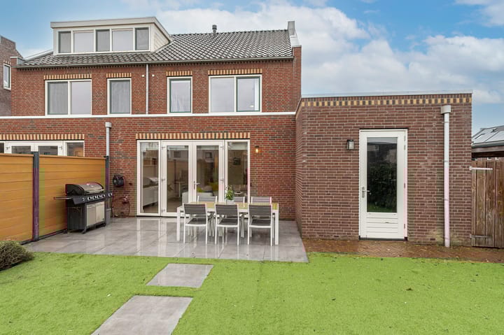 Photo 30 of Arsenaal 35