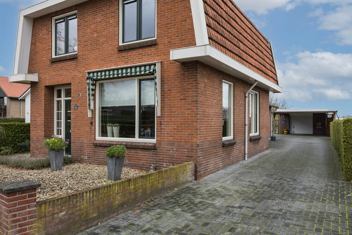 Photo 3 of Denekamperstraat 53