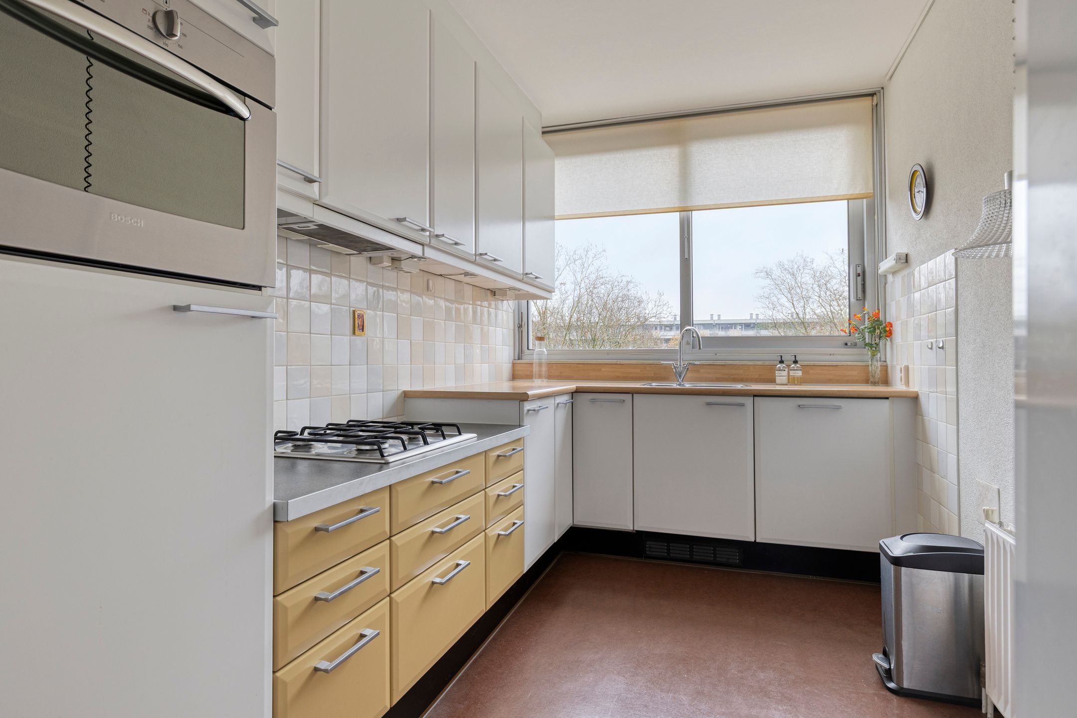 Foto 12 van Veenbesstraat 526