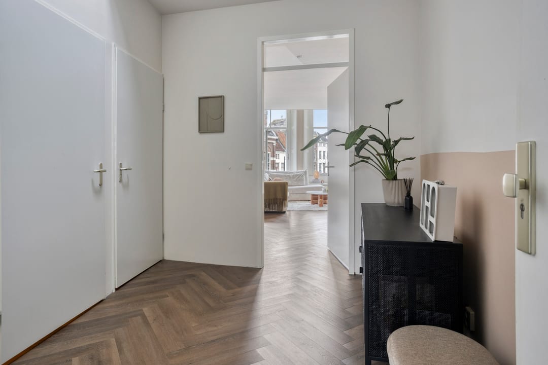 Photo 17 of Naadzak 14