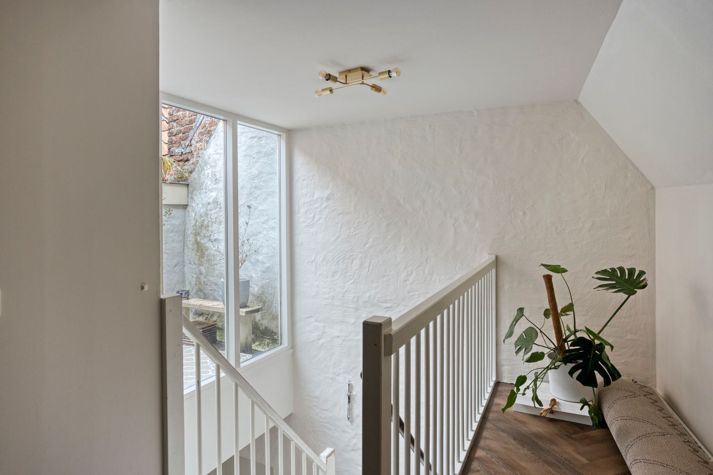 Photo 20 of Naadzak 14