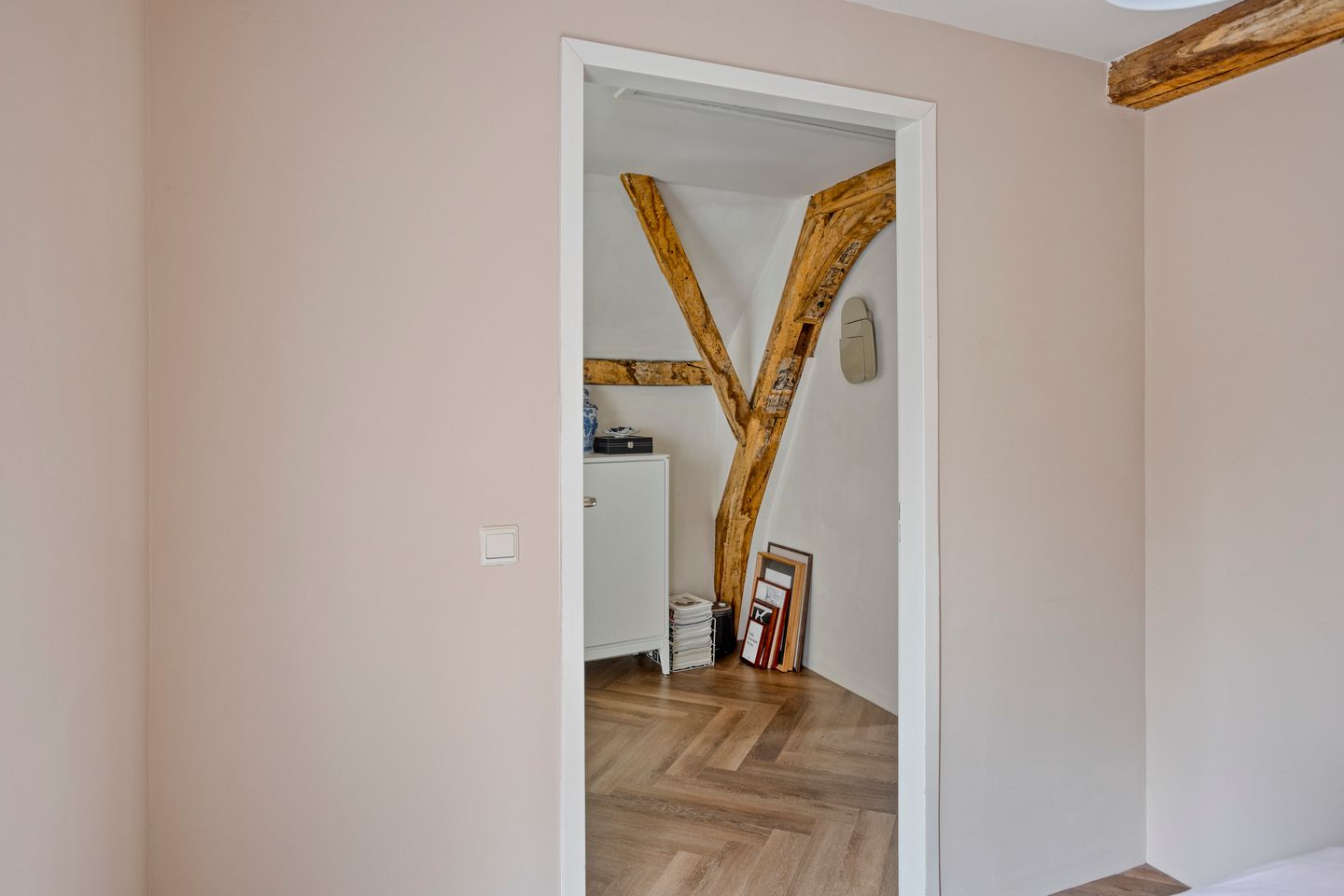 Photo 25 of Naadzak 14