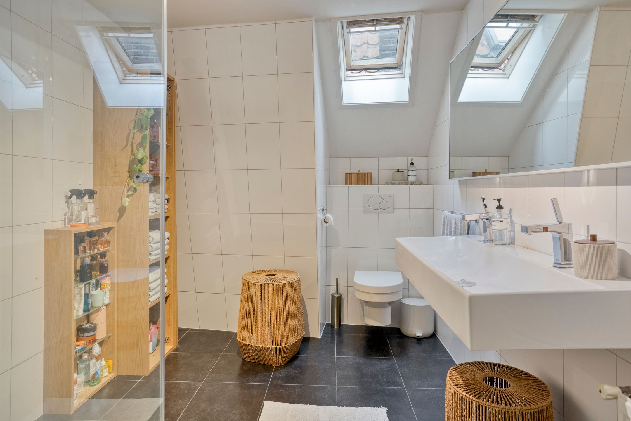 Photo 30 of Naadzak 14