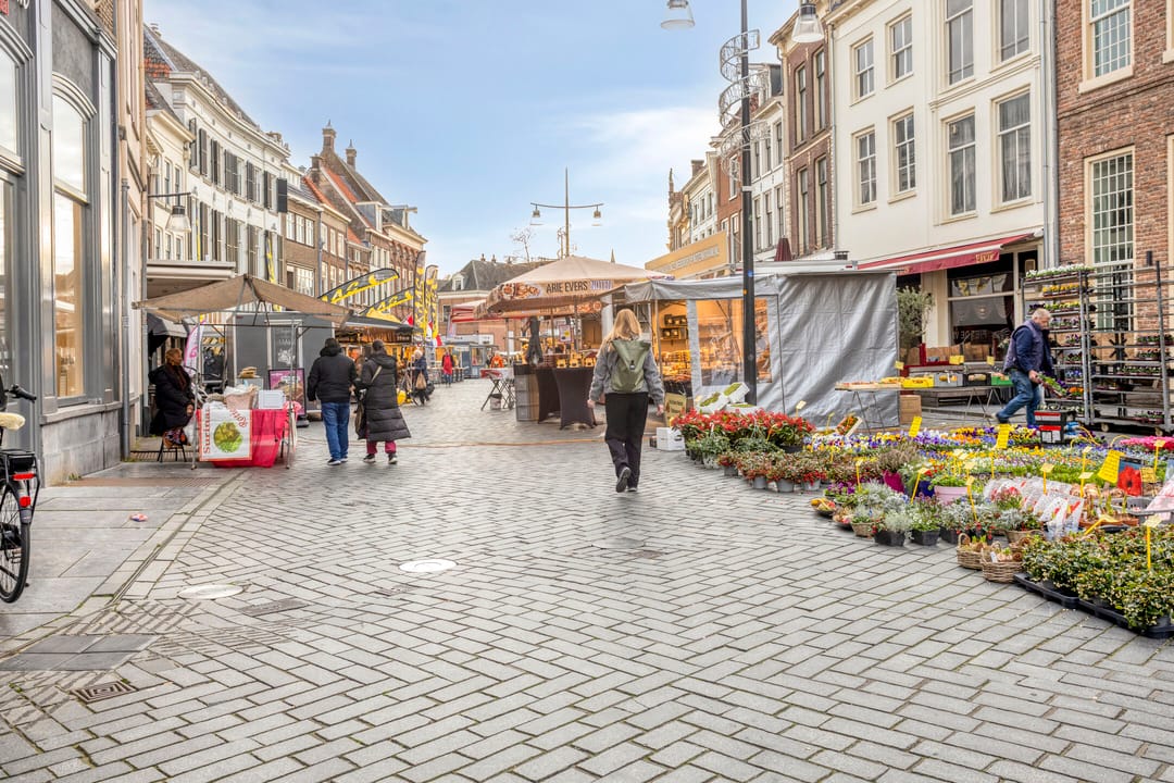 Photo 38 of Naadzak 14