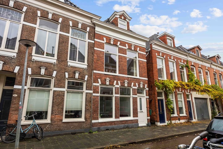 Vlasstraat 16