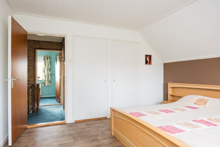 Photo 18 of De Mors 26