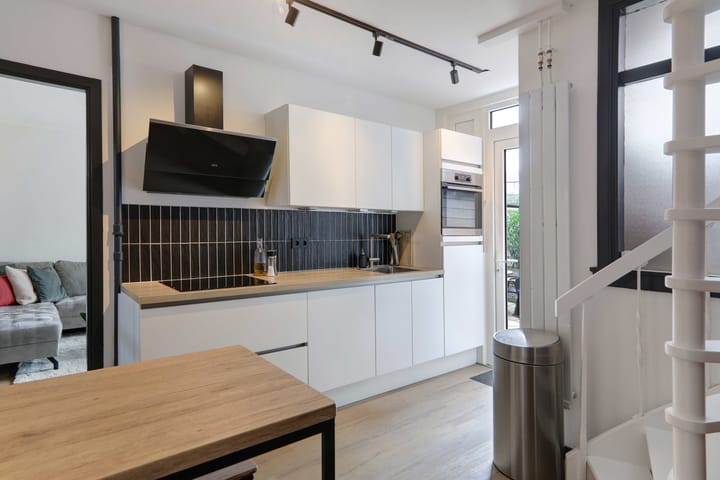 Foto 14 van Röntgenstraat 7-A